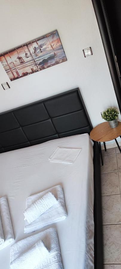 Maria'S Luxury Apartment Касандрия Екстериор снимка