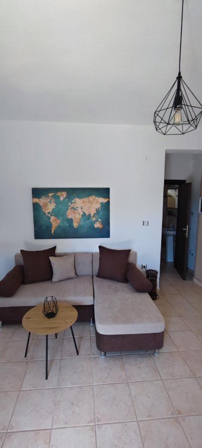 Maria'S Luxury Apartment Касандрия Екстериор снимка